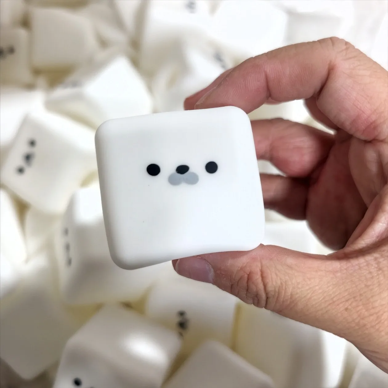 Cute Seal Squishy Stress Ball  - огляд і ціна Building Blocks